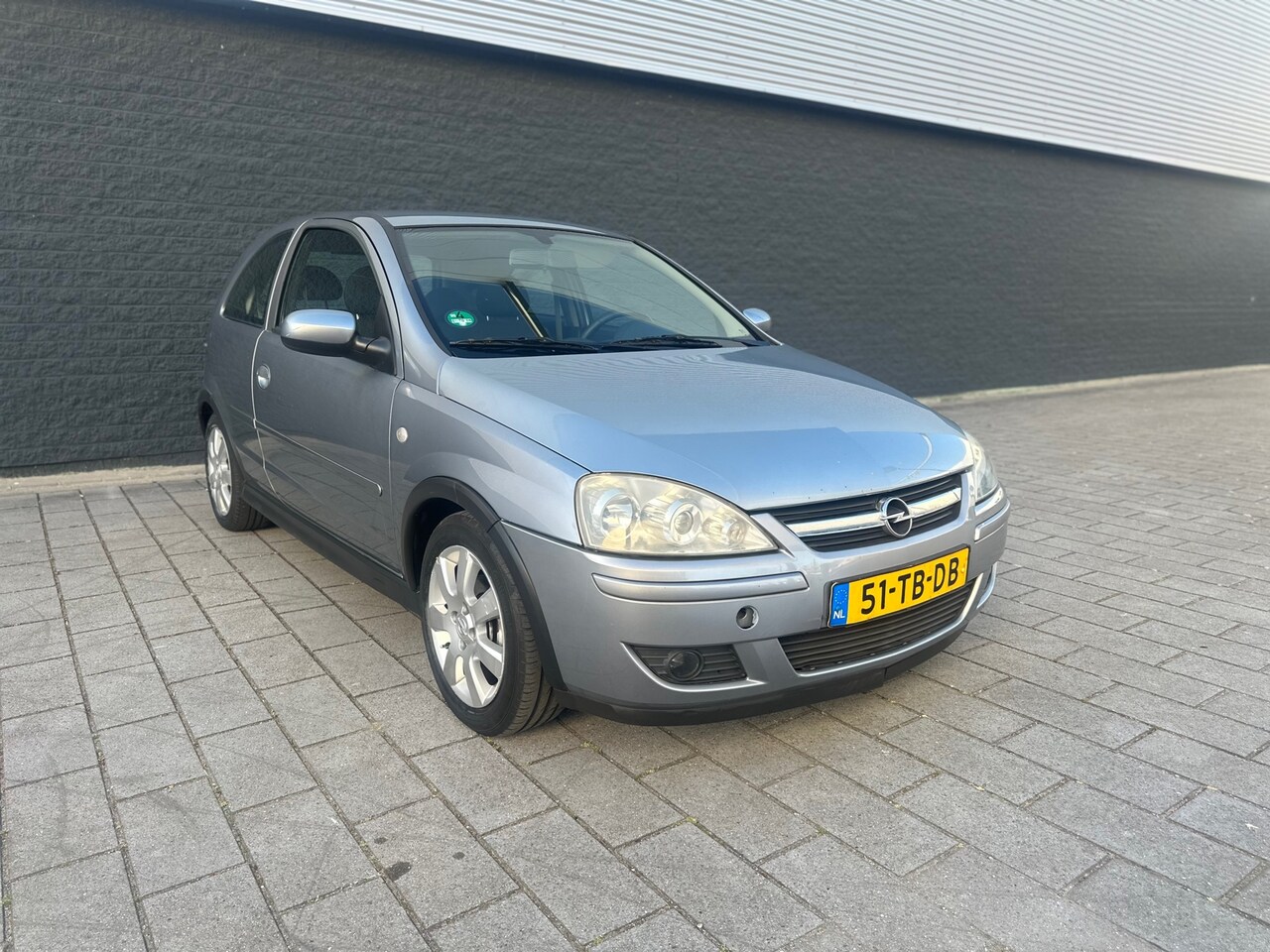 Opel Corsa - 1.2-16V Silverline 1.2-16V Silverline - AutoWereld.nl