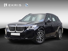 BMW X1 - sDrive18i | M Sportpakket | Panodak | Comfort Access | Adaptieve LED Koplampen | Camera |