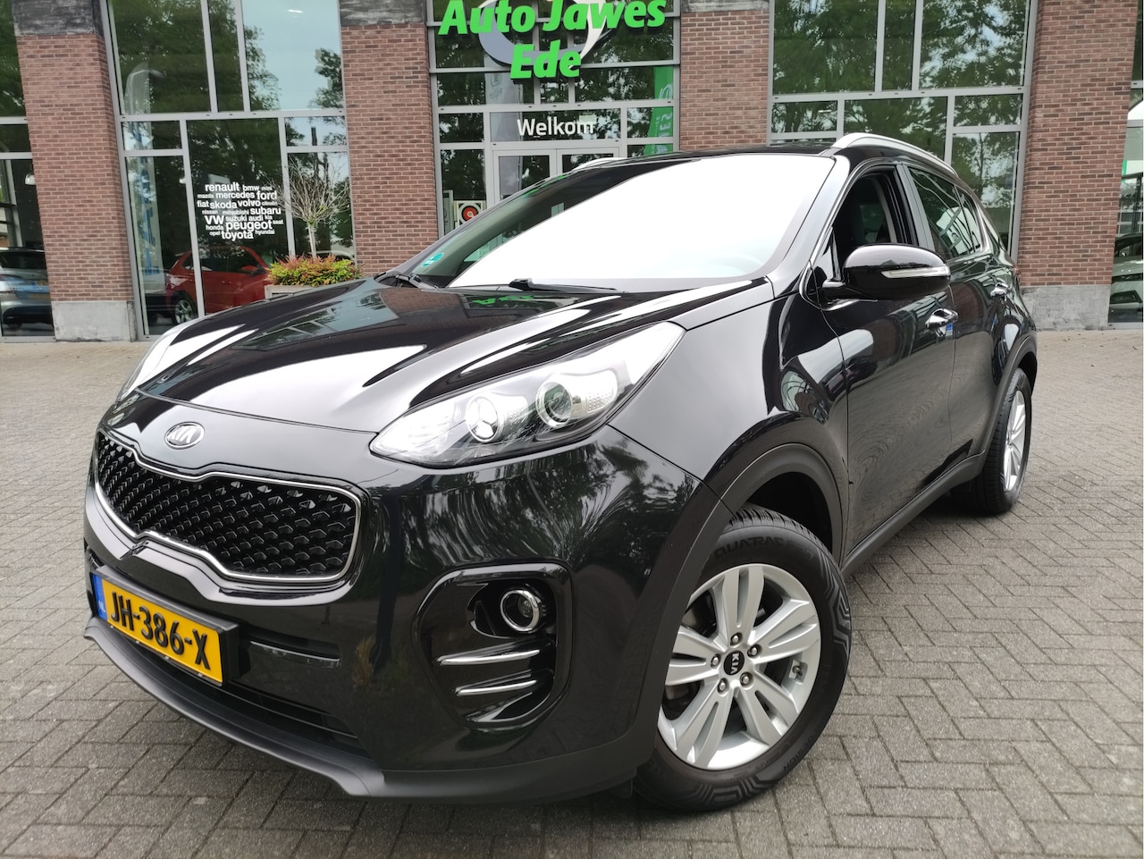Kia Sportage - 1.6 GDI First Edition Afn.trekhaak - 17Inch LMV - Achteruitrijcamera - Parkeersensoren - N - AutoWereld.nl