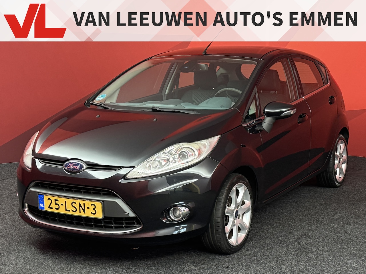 Ford Fiesta - 1.6 Titanium | Cruise | Sensoren | Apk 29-06-2026 - AutoWereld.nl