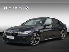 BMW 5-serie - Sedan M550i xDrive Schuif-/kanteldak / Laserlight / Head-Up Display / Harman Kardon / Soft