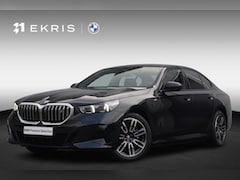 BMW i5 - Sedan xDrive40 M Sportpakket 19'' / Panoramadak / Harman Kardon / Parking Assistant Plus /