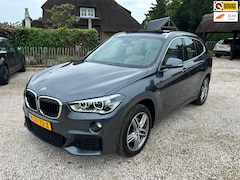 BMW X1 - SDrive20i M Automaat panorama Leder