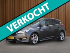 Ford Focus - 1.5 St-Line 150PK | Schuif/kantel dak | Camera | Xenon | Winterpakket | 18-Inch