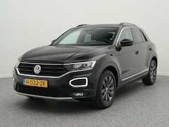 Volkswagen T-Roc - AUTOMAAT 1.5 TSI 150 PK DSG Sport | LED | Navigatie | Trekhaak | Stoelverwarming | Adaptie