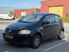 Volkswagen Fox - 1.2 Benzine Airco Zwart