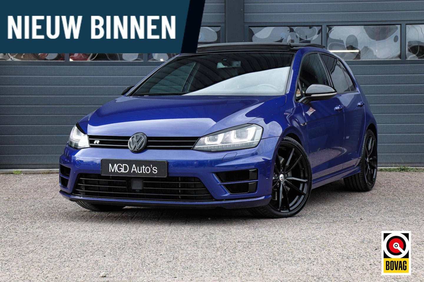 Volkswagen Golf - 2.0 TSI R 4Motion 300PK|XENON|PANODAK|CAMERA|ACC|CARPLAY|STOELVERW.| - AutoWereld.nl