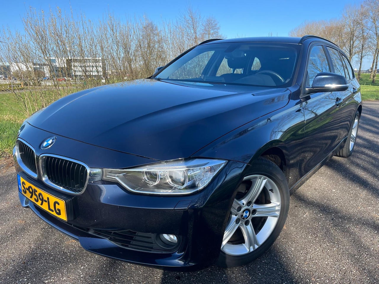 BMW 3-serie Touring - 320i Executive 320i Executive - AutoWereld.nl