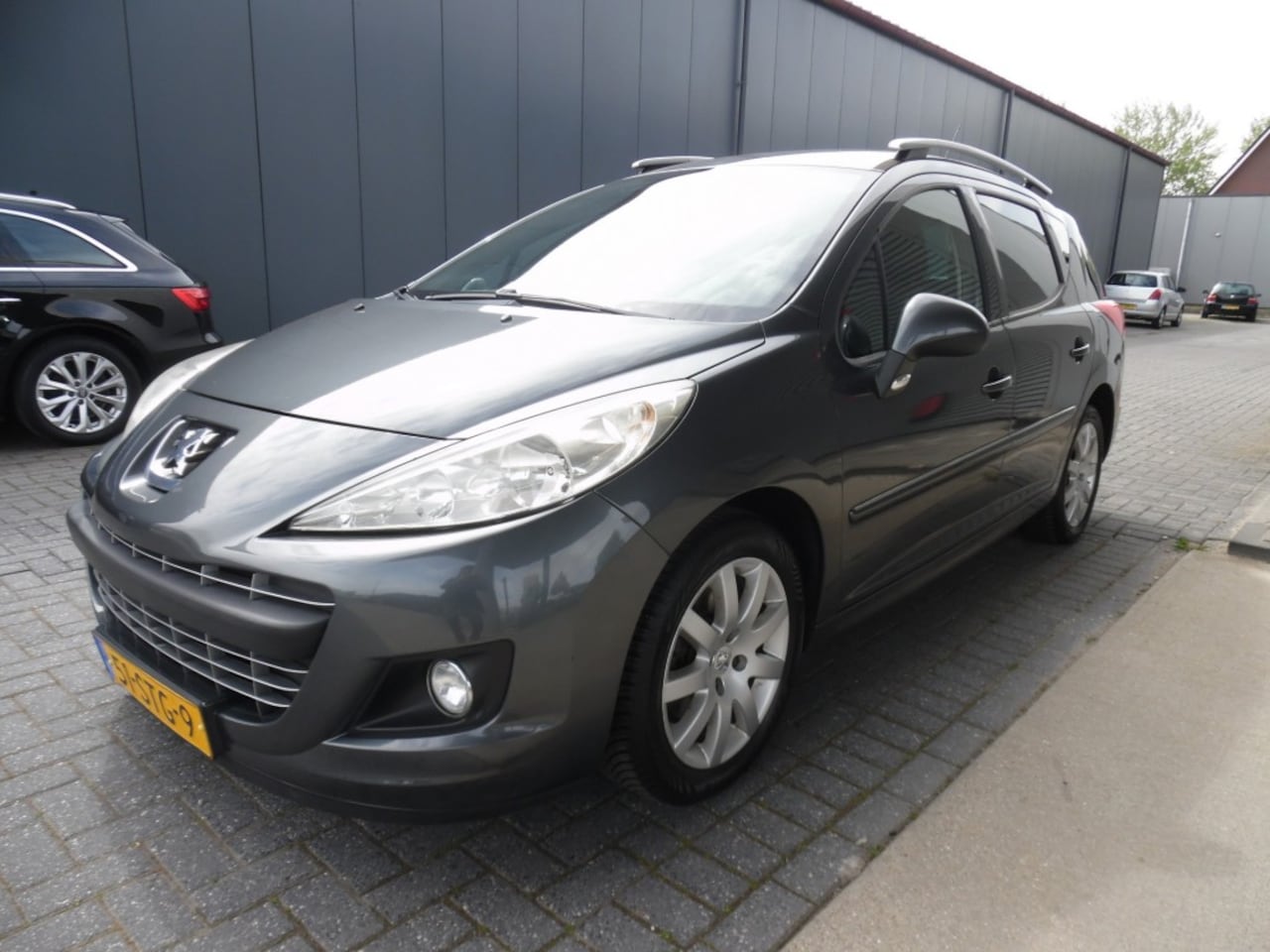 Peugeot 207 - 1.6 VTi Sportium 1.6 VTI SPORTIUM - AutoWereld.nl