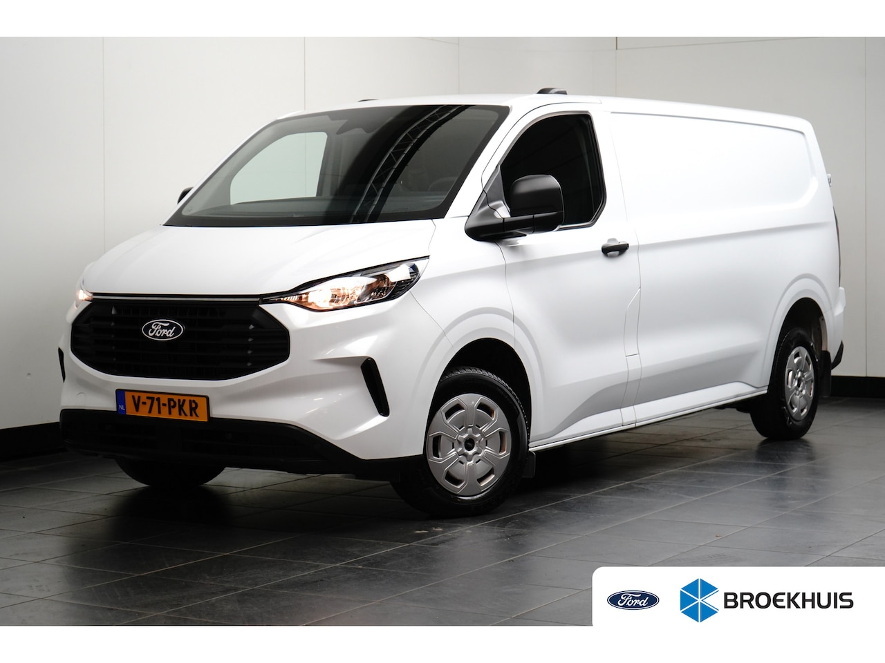Ford Transit Custom - 300 2.0 TDCI L2H1 Trend | Camera | 100% Dealer Onderhouden! | Climate Control | Keyless St - AutoWereld.nl