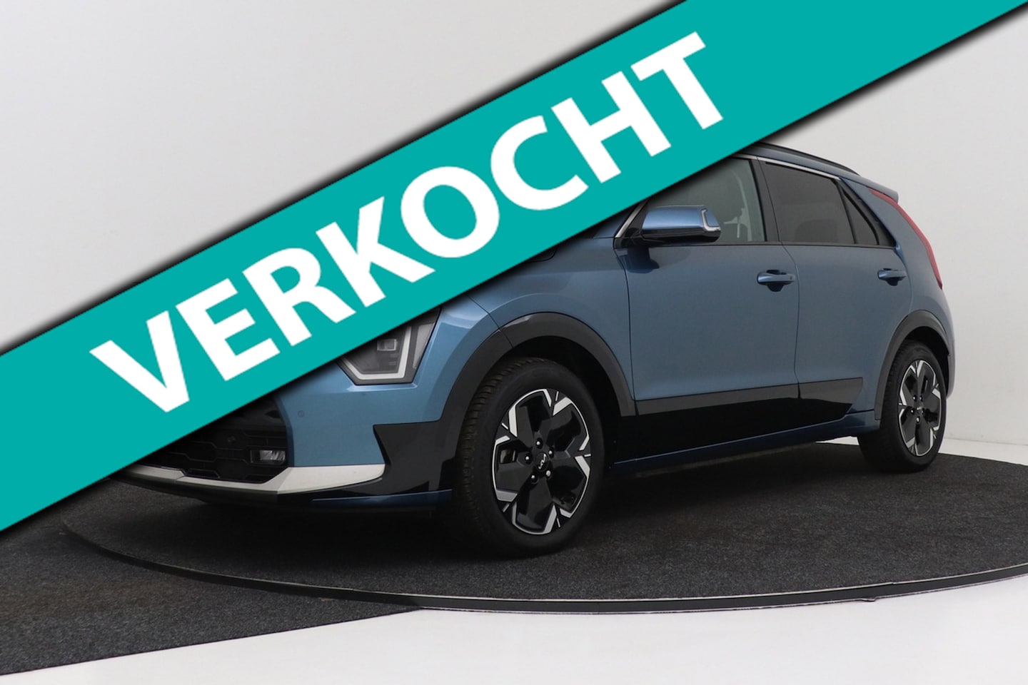 Kia Niro EV - DynamicPlusLine 64.8 kWh | Schuif-/Kanteldak | Org NL | Head-Up | CarPlay | Camera | Stoel - AutoWereld.nl