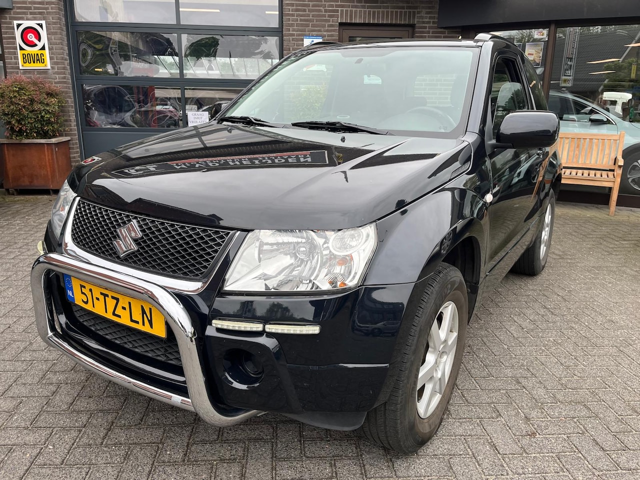Suzuki Grand Vitara - 1.6 JLX Goed onderhouden! - AutoWereld.nl