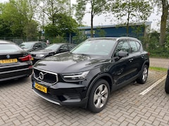 Volvo XC40 - 1.5 T3 MOMENTUM PRO *LEES TEKST
