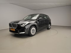 BMW iX1 - xDrive30 | LED | Leder | Navigatie | Sportstoelen | Stoelverwarming | DAB | Harman-kardon