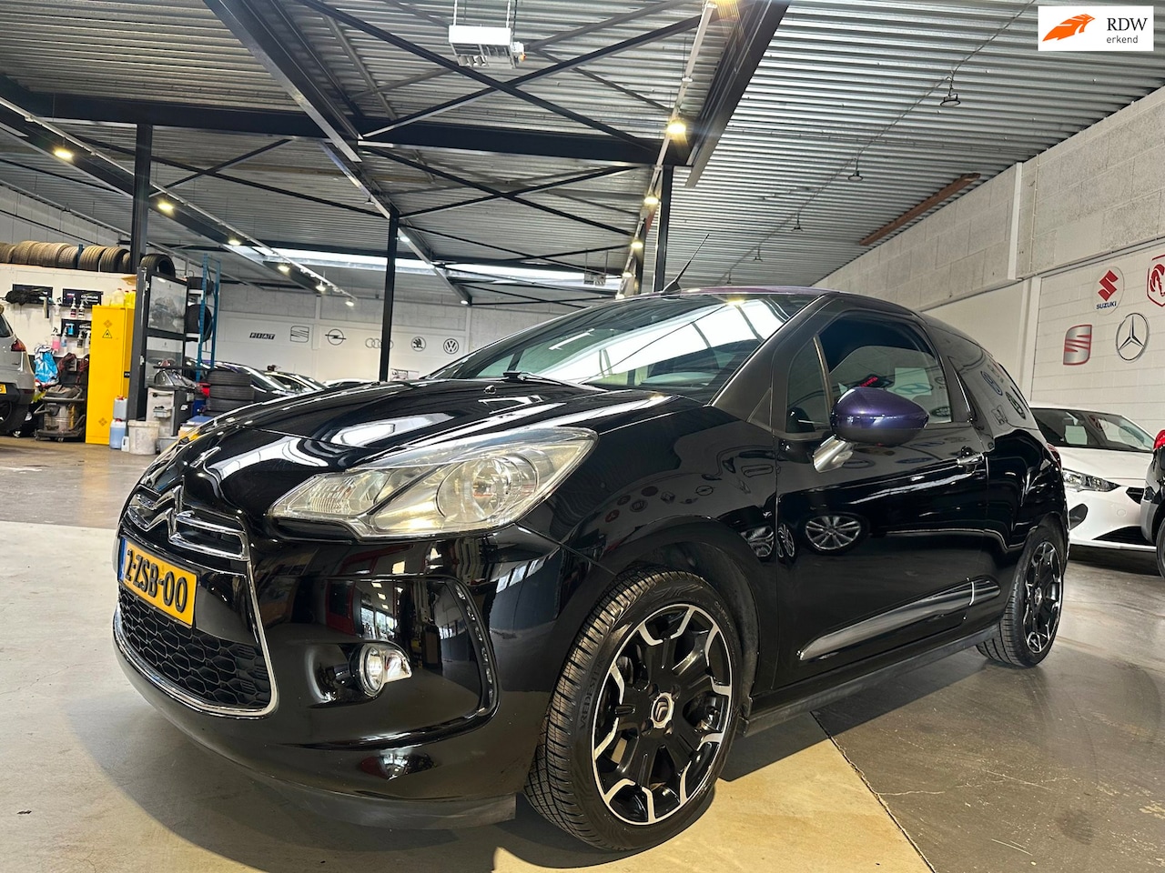Citroën DS3 Cabrio - 1.6 THP Sport Chic/Dealer onderhouden/Apk nieuw bij aflevering - AutoWereld.nl