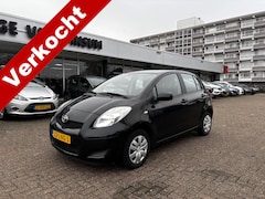 Toyota Yaris - 1.0 VVTi Acces Airco Nap