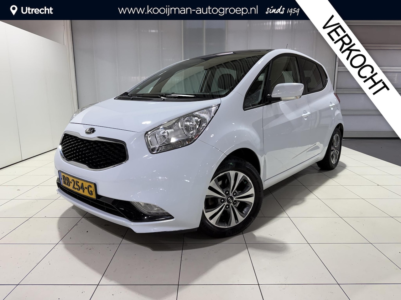 Kia Venga - 1.4 CVVT Summer Edition Trekhaak, All Season banden, glazen panorama-dak, Navigatie, Camer - AutoWereld.nl