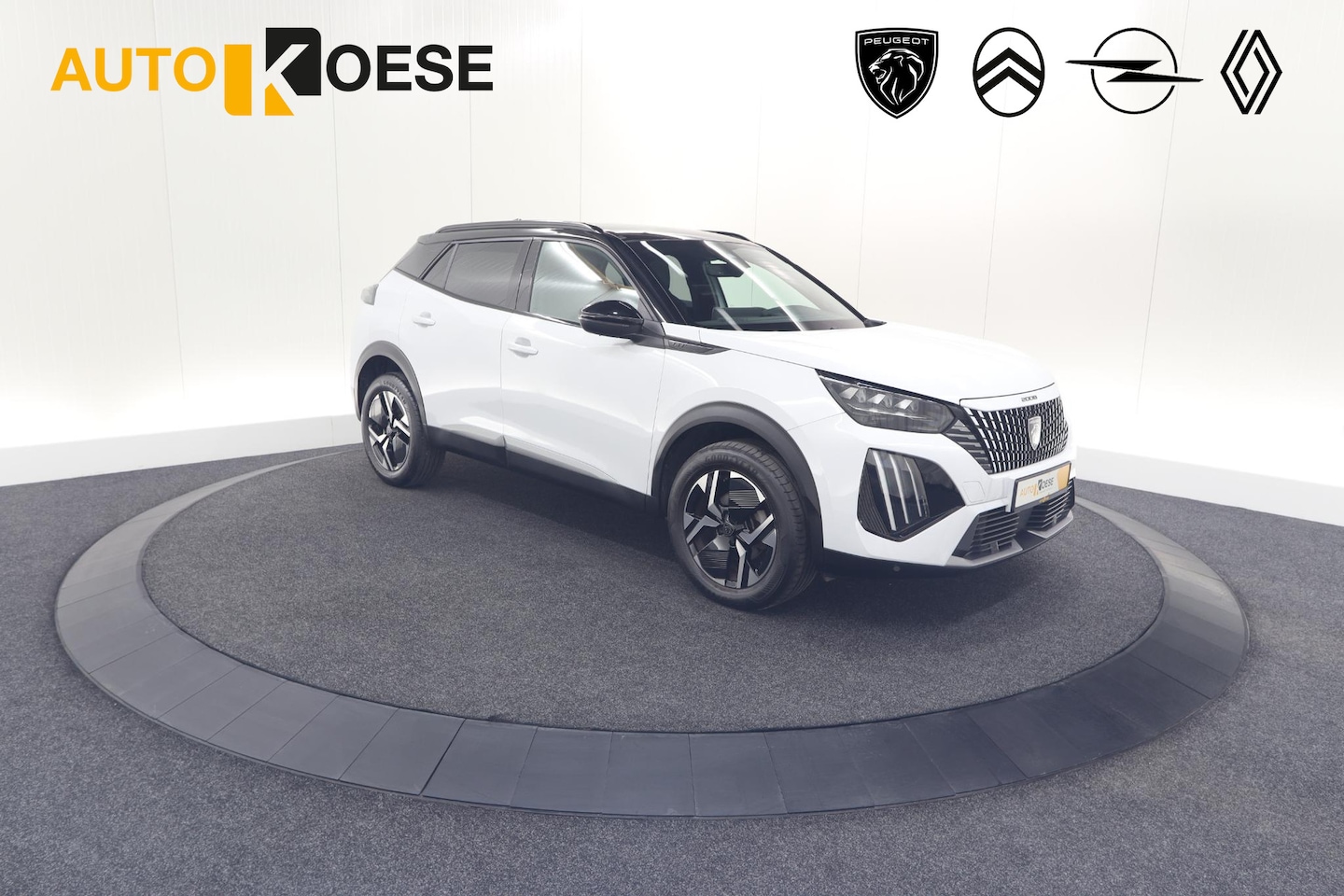 Peugeot 2008 - PureTech 130 EAT8 GT | Camera | Apple Carplay | Parkeersensoren | 17 Inch Lichtmetalen Vel - AutoWereld.nl