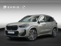 BMW X1 - xDrive25e M Sportpakket Pro 20'' | Panoramadak | Harman Kardon | Head-Up Display | Trekhaa