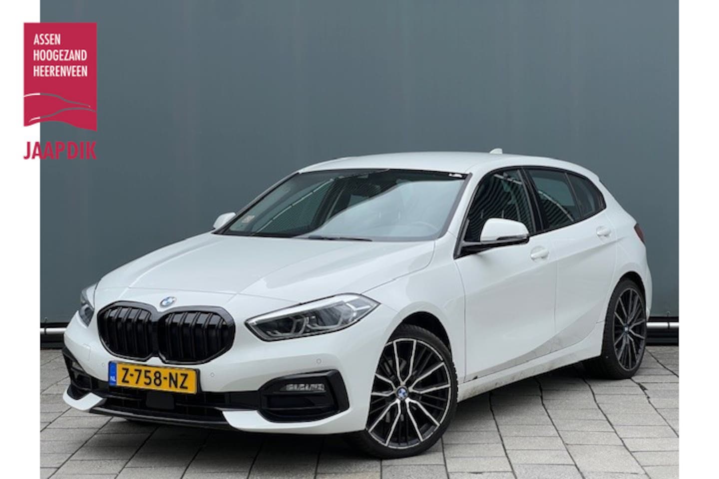 BMW 1-serie - BWJ 2021 | 118i 136PK High Ex AUTOMAAT | SPORTSTOELEN | CLIMA | NAVI | CARPLAY | PDC 2X | - AutoWereld.nl
