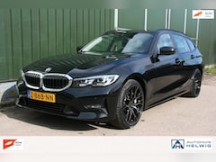 BMW 3-serie Touring - 330e High Executive, SOH 95%, M-SPORT STOELEN , PANORAMADAK, NAVIGATIE PHEV