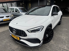 Mercedes-Benz GLA-Klasse - AMG 35 4MATIC PANO BURMESTER MEMORY SFEER CARBON SUPER WAGEN