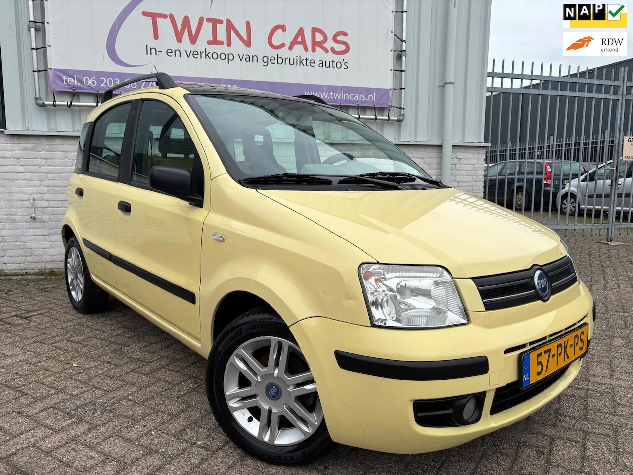 Fiat Panda - 1.2 Emotion Airco Pano - AutoWereld.nl