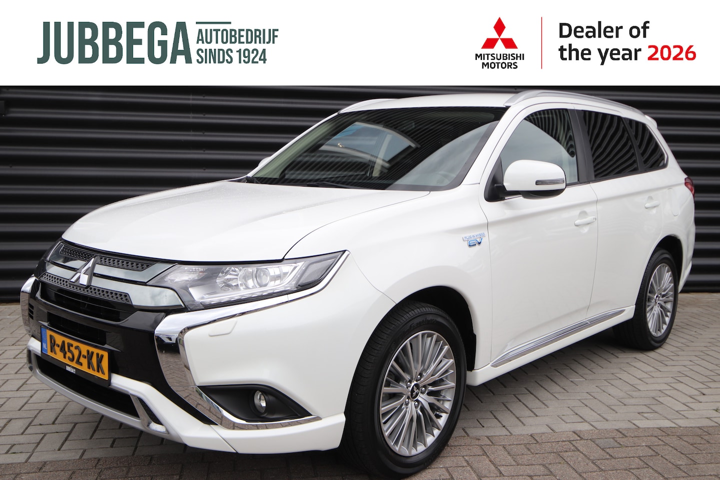 Mitsubishi Outlander - 2.4 PHEV Pure+ Vol. dealer o.h. / één van de allerlaatse uit deze serie Outlanders - AutoWereld.nl