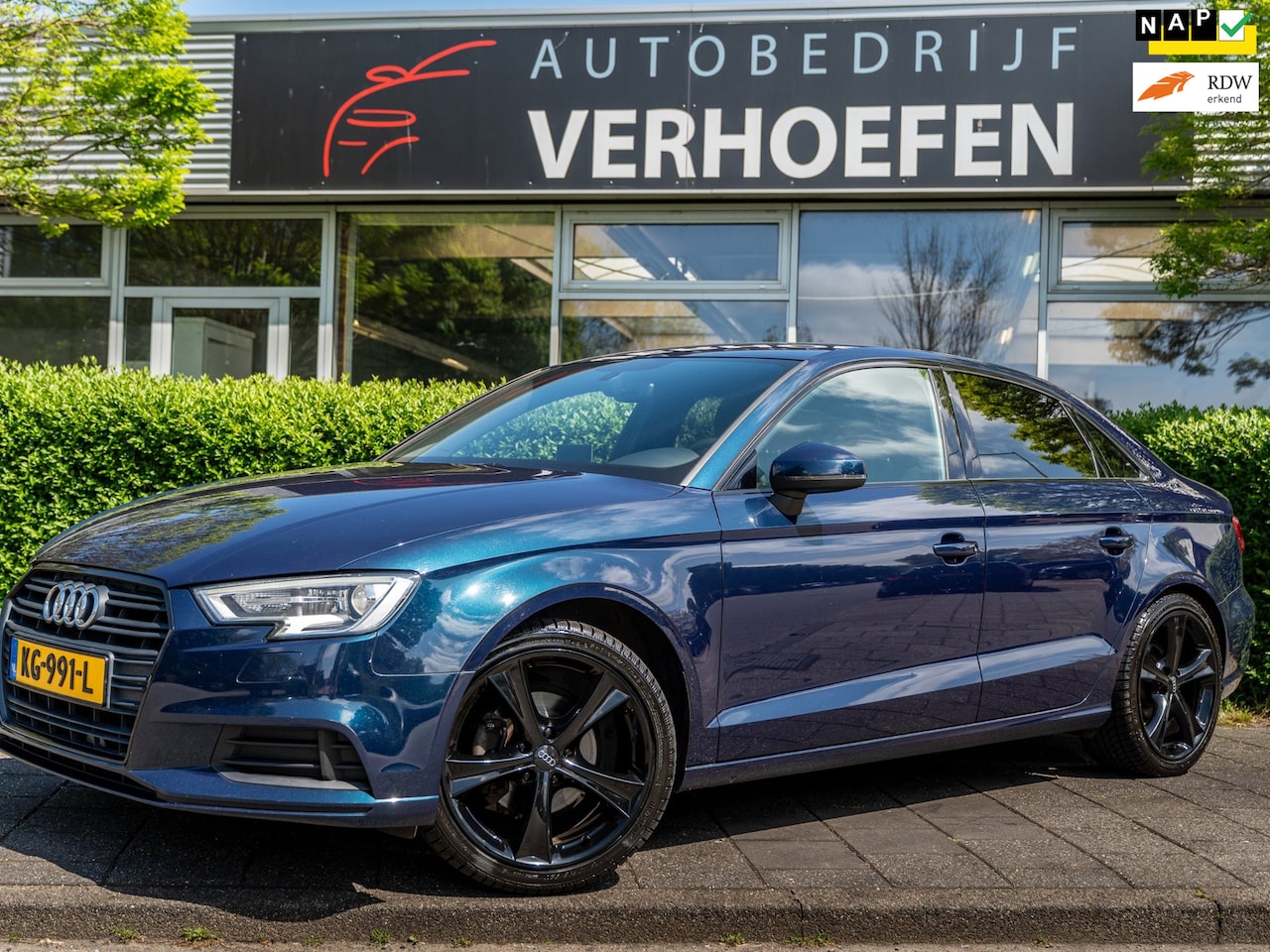 Audi A3 Limousine - 1.4 TFSI CoD - ORG NL - CLIMATE CONTR - PARK SENSOREN - BOEKEN 2 SLEUTELS ! - AutoWereld.nl