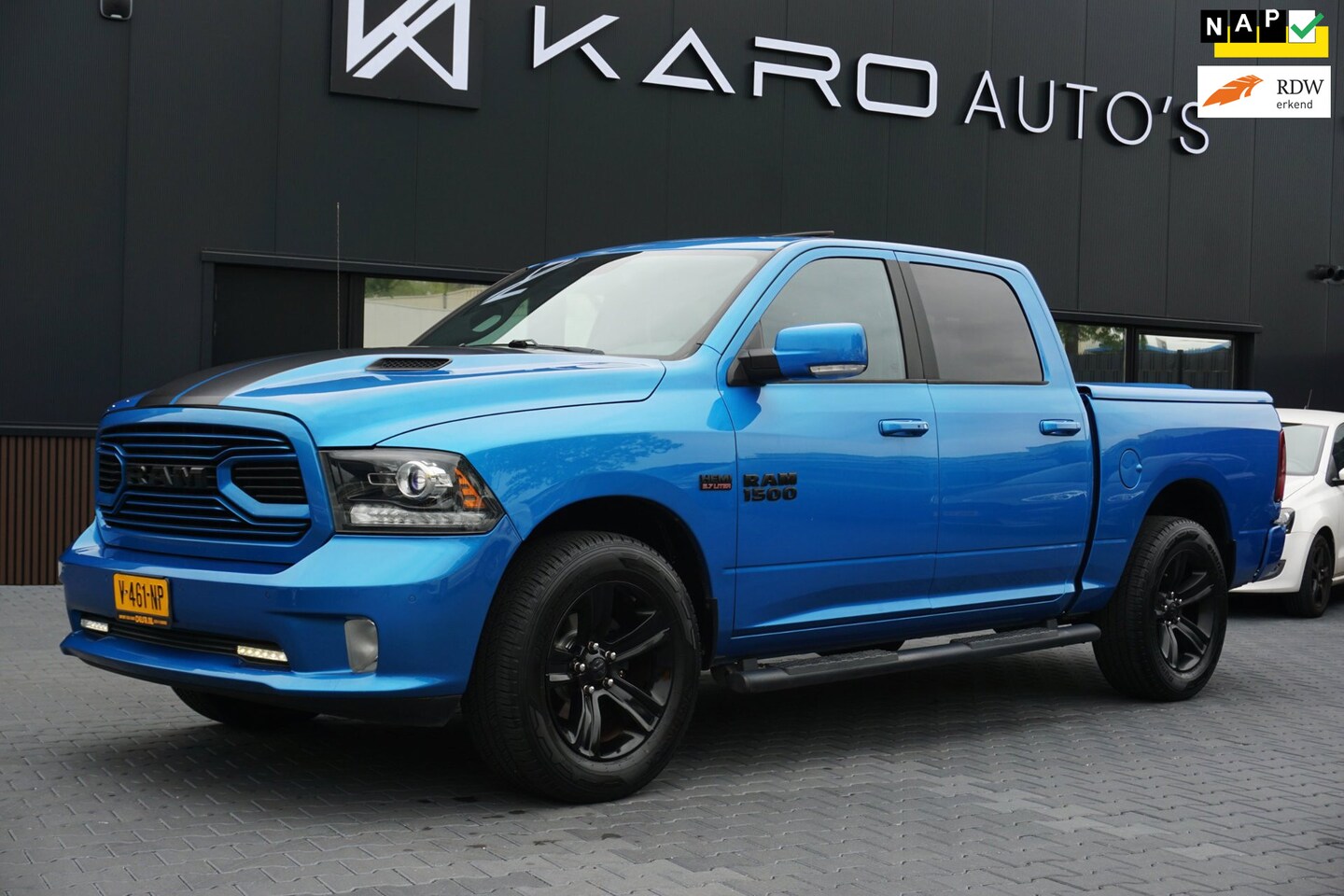 Dodge Ram 1500 - 5.7 V8 4x4 LPG Crew Cab Sport Dak 1e Eig. VOL - AutoWereld.nl