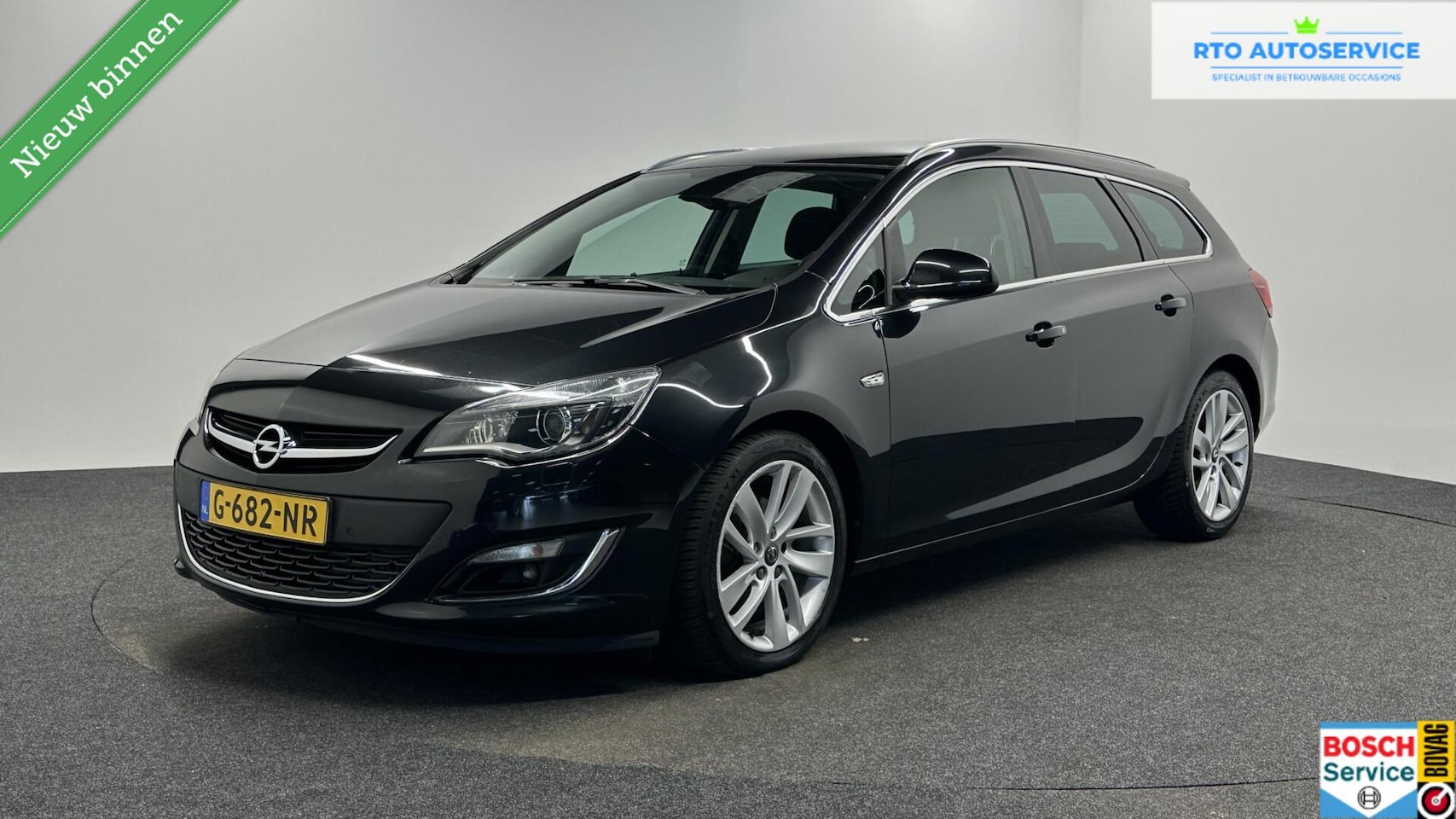 Opel Astra Sports Tourer - 1.6 Turbo Sport 180 PK NAVI CRUISE ECC STOELVERWARMING. - AutoWereld.nl