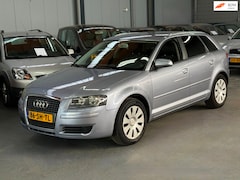 Audi A3 Sportback - 2.0 FSI Attraction APK NAP Trekhaak