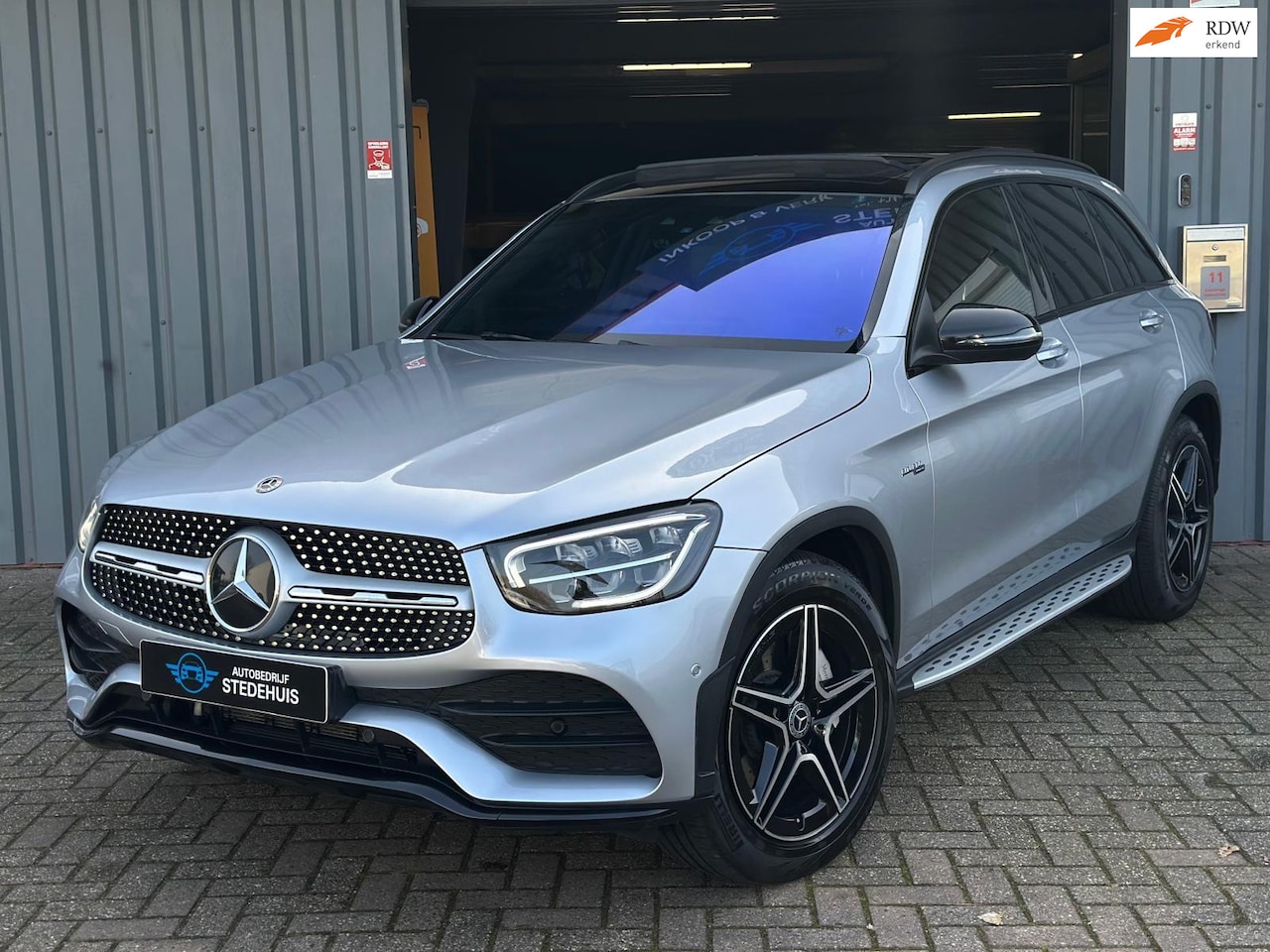 Mercedes-Benz GLC-klasse - 200 4MATIC AMG Premium Plus NAP - AutoWereld.nl