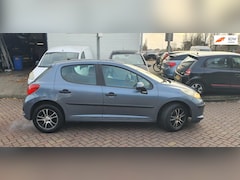 Peugeot 207 - 1.4-16V XR, AIRCO,