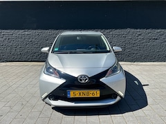 Toyota Aygo - 1.0 VVT-i x-play airco/zuinig/automaat/Xplay