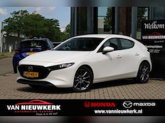 Mazda 3 - 3 Skyactiv-G 140pk M Hybrid Centre-Line | Carplay | Camera | 18Inch | Stoel & Stuur verwar