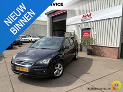 Ford Focus Wagon - 1.6-16V Futura Airco, cruise