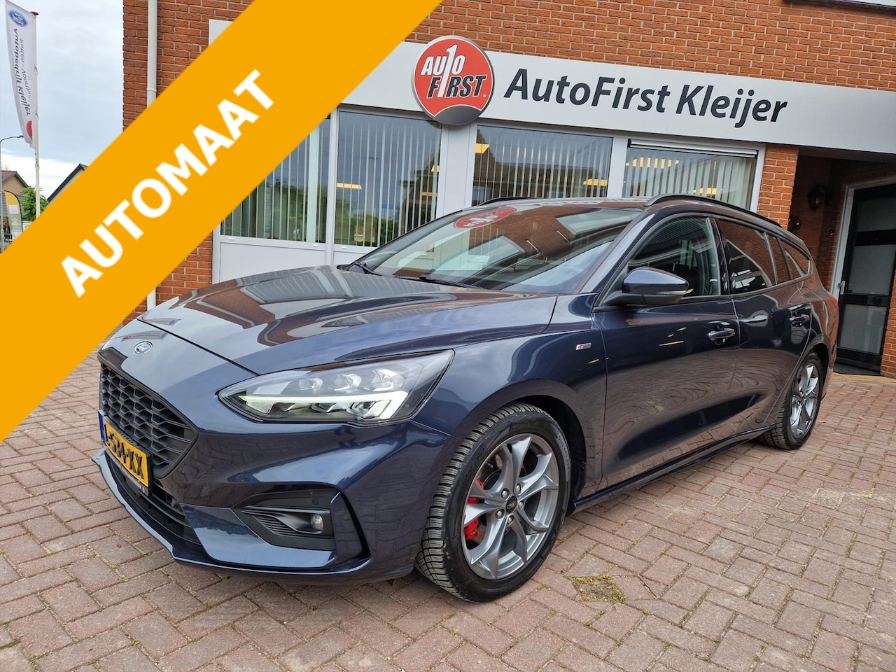 Ford Focus Wagon - 1.5 EcoBoost 150pk Automaat ST-Line X Trekhaak - AutoWereld.nl