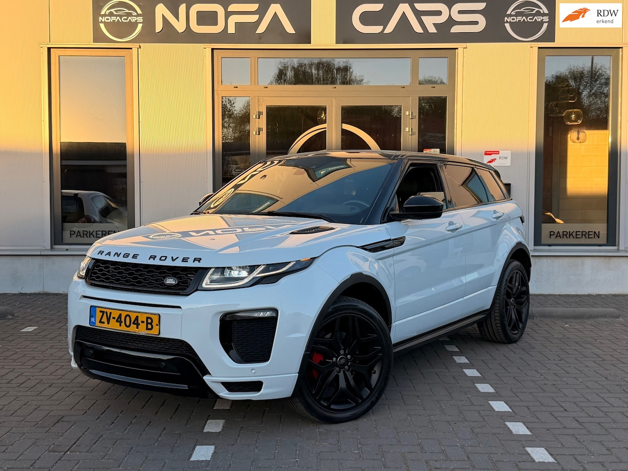 Land Rover Range Rover Evoque - 2.0 Si4 Autobiography 2.0 Si4 Autobiography - AutoWereld.nl