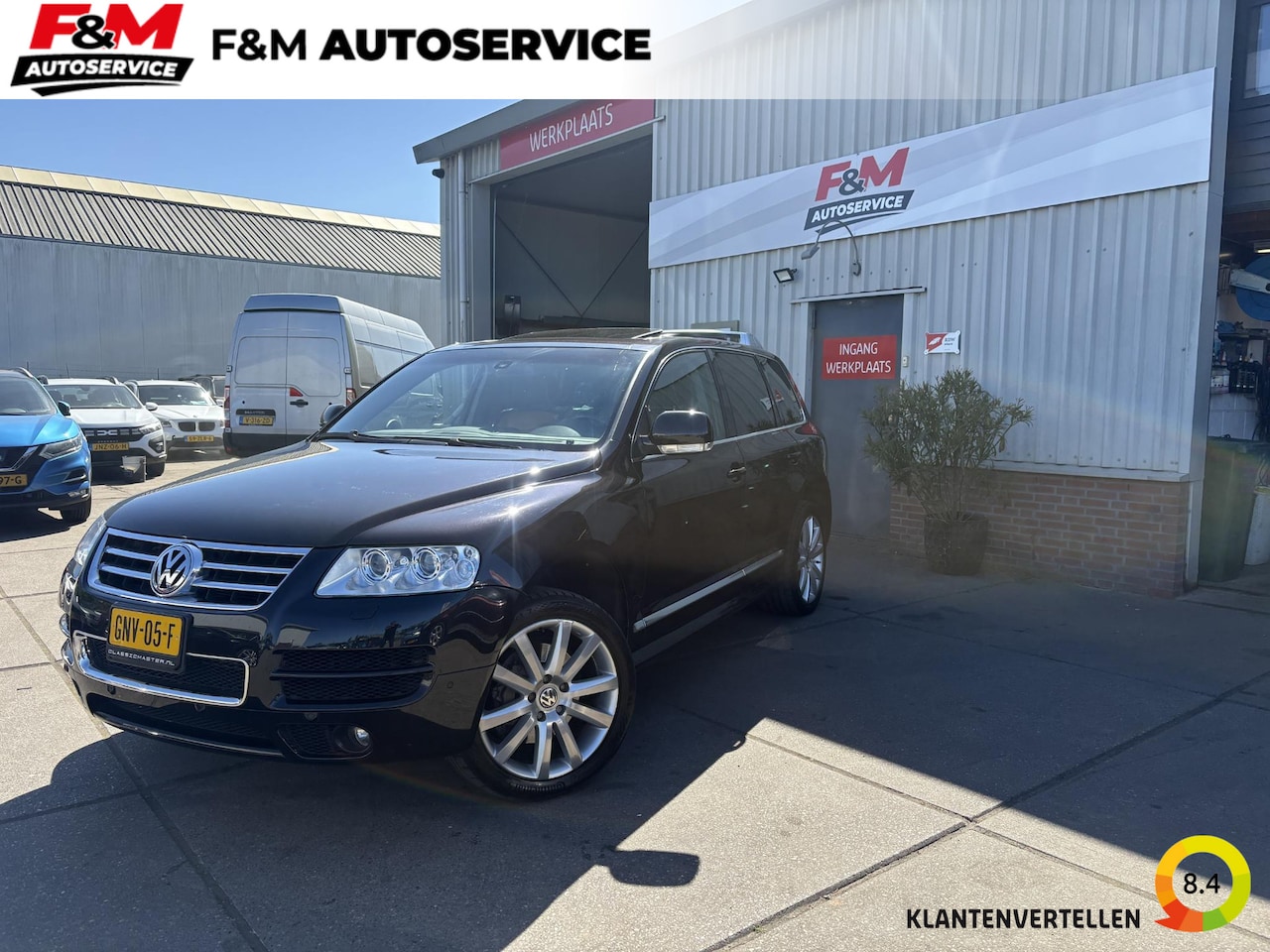 Volkswagen Touareg - 6.0 W12 R-line Clima, pano, memory - AutoWereld.nl