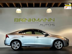 Volvo S60 - 1.6 T3 Momentum - Nav - PDC - APK 06-2027 - NAP