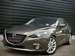 Mazda 3 - 3 2.0 TS+ HUD|DODEHOEK|BOSE|STOELVERW|NAVI|XENON