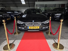BMW 3-serie - 320d High Executive AUT