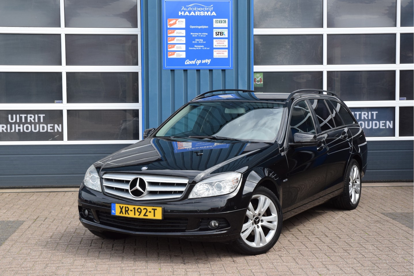 Mercedes-Benz C-klasse Estate - 180 CGI BlueEFFICIENCY Business Class 180 CGI BlueEFFICIENCY Business Class - AutoWereld.nl