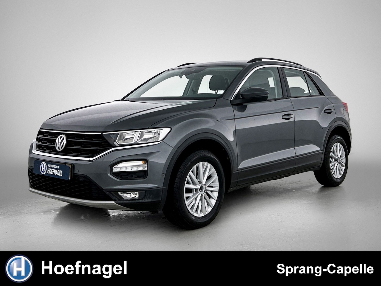Volkswagen T-Roc - 1.5 TSI Style | Camera | CarPlay | Adaptive Cruise | Stoel-/Stuurverwarming - AutoWereld.nl