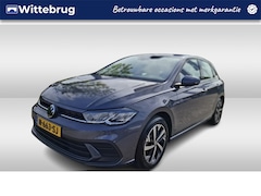Volkswagen Polo - 1.0 TSI Life Automaat / Navigatie / PDC