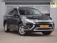 Mitsubishi Outlander - 2.4 PHEV Pure APPLE CARPLAY/VERWARMDE VOORSTOELEN/CAMERA