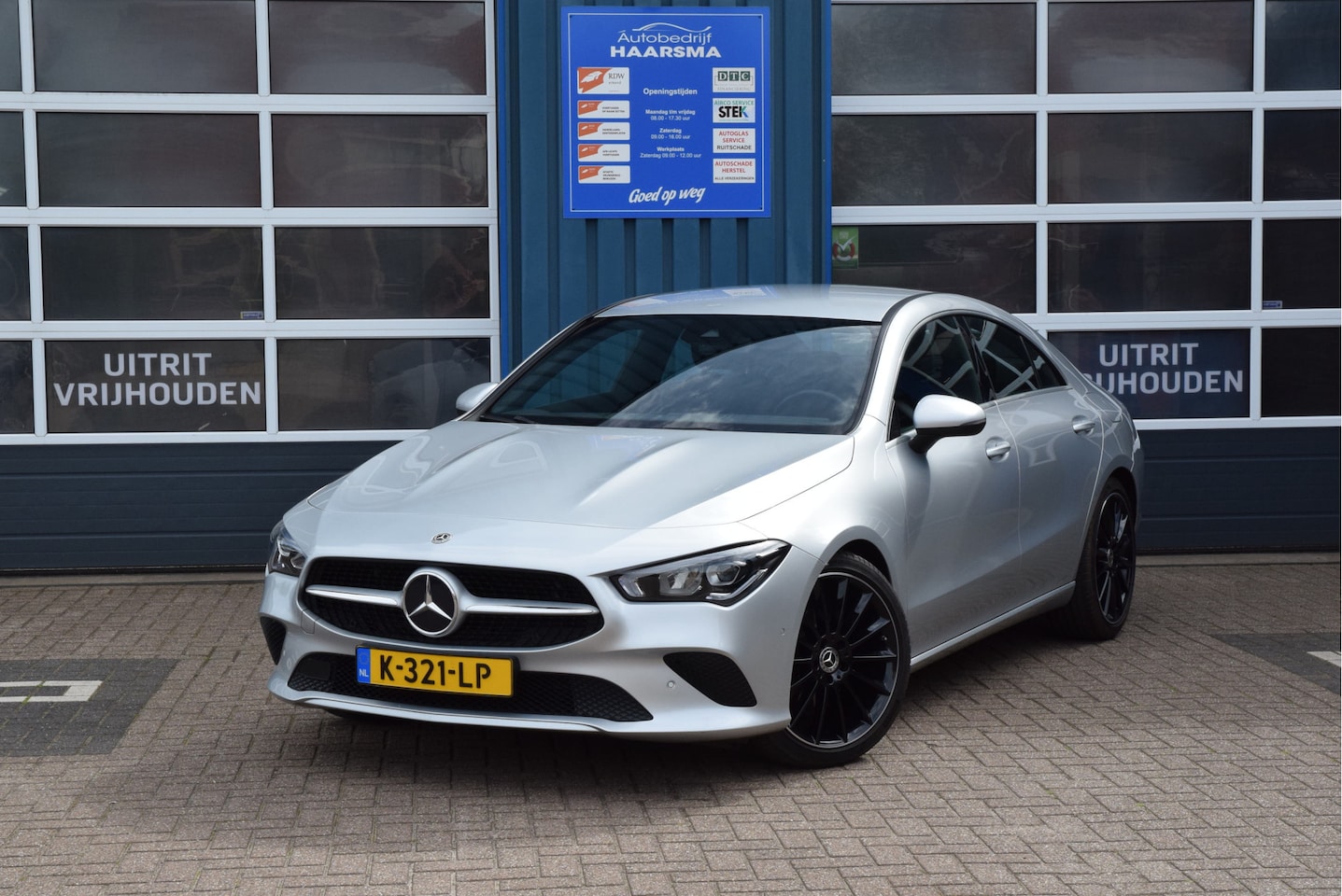 Mercedes-Benz CLA-Klasse - 180 Business Solution Automaat - AutoWereld.nl