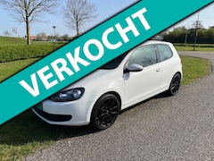 Volkswagen Golf - 1.2 TSI Highline BlueMotion