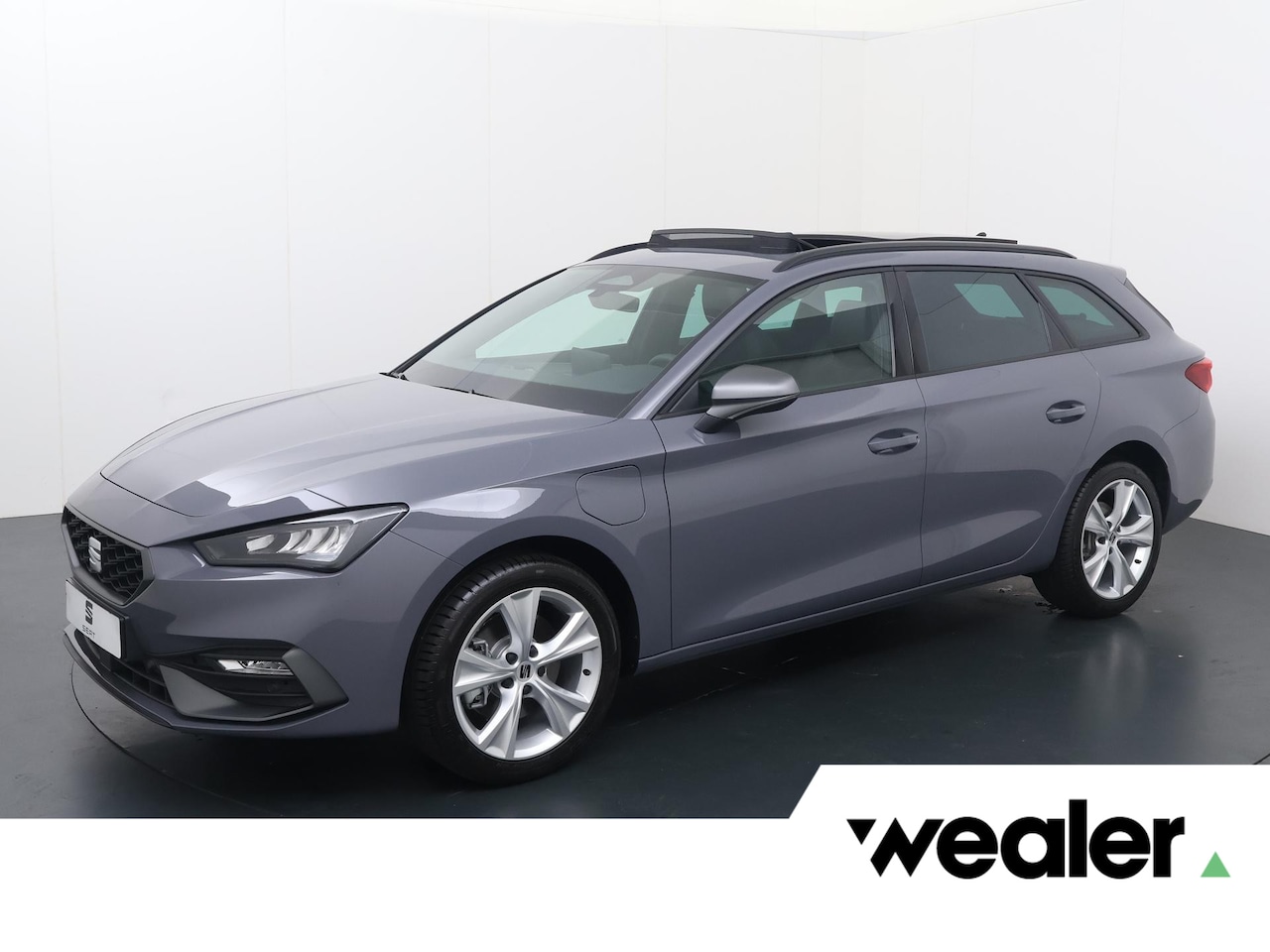 SEAT Leon - FR Business 1.5 TSI eHybrid 150 kW / 204 PK DSG | Panoramadak | - AutoWereld.nl